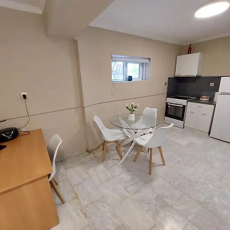 Argeades Apartment *